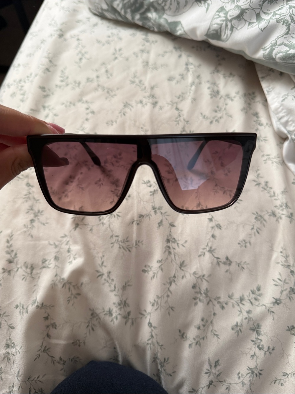 Quay Australia Oversized Black Frame Sunglasses with Pink Lenses